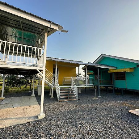 Homestay Denai Harummanis S4 Simpang Empat  Luaran gambar